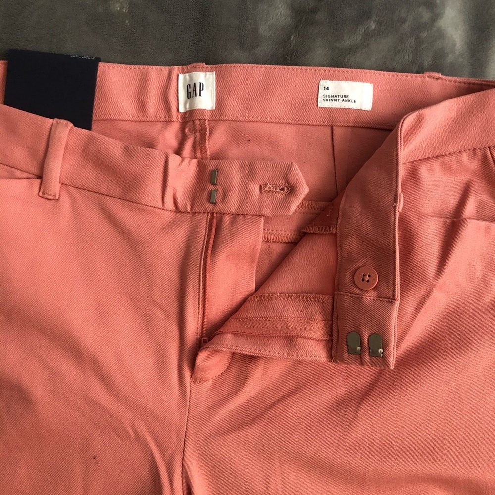 Gap slacks - Picture 3 of 4